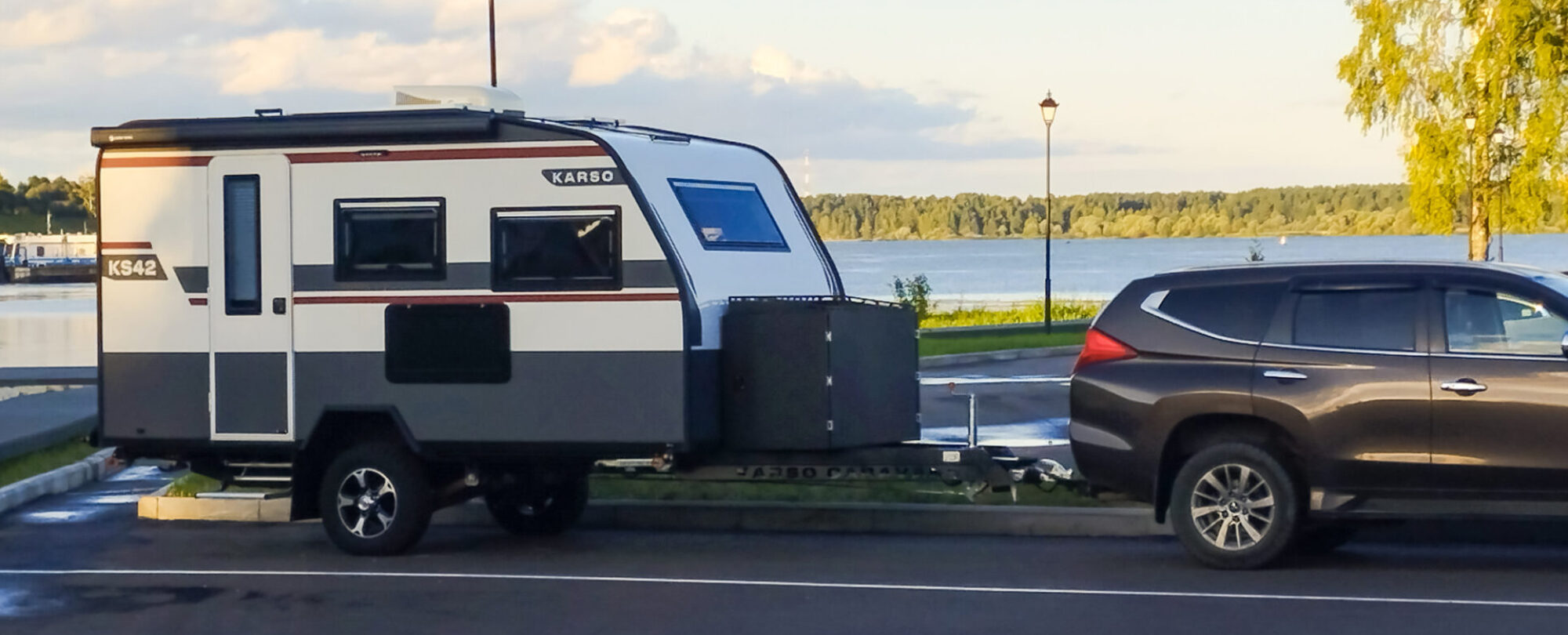 Внедорожный полноростовой дом на колёсах КАРСО в аренду camper2.ru